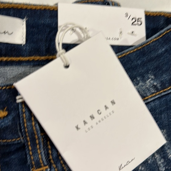 NWT: KanCan-Midwash skinny jeans with leopard cuffed hem & patches SZ 3/25 - Picture 5 of 5